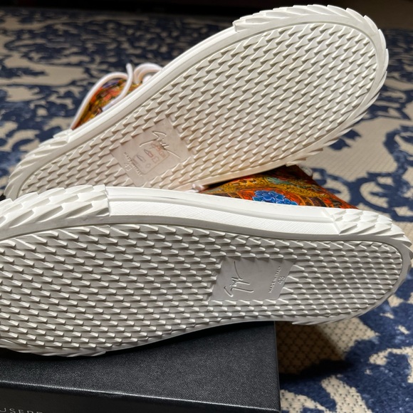 Giuseppe Zanotti Sneakers - Picture 5 of 13